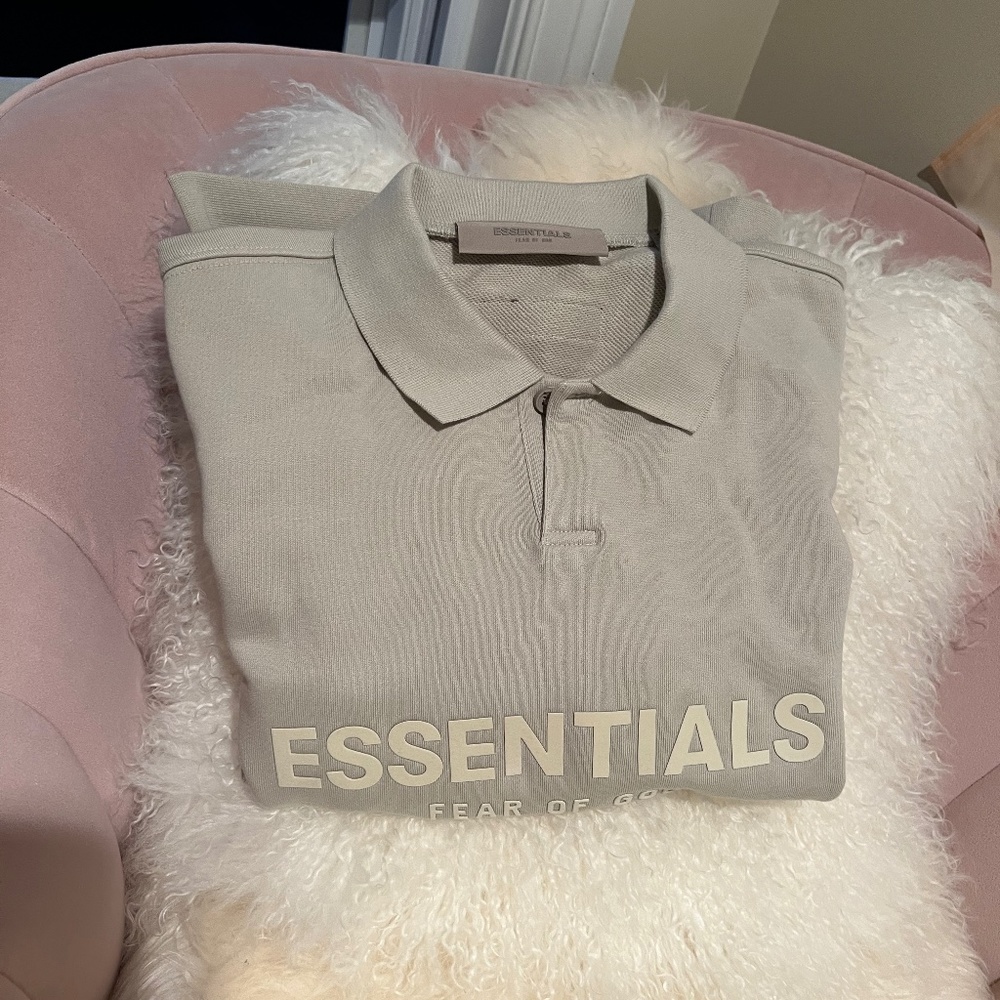 Essential kids polo sweatshirt size 10